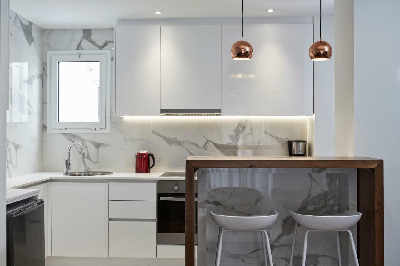 Cozy And Bright 2Bd Apartment In Kolonaki เอเธนส์ ภายนอก รูปภาพ