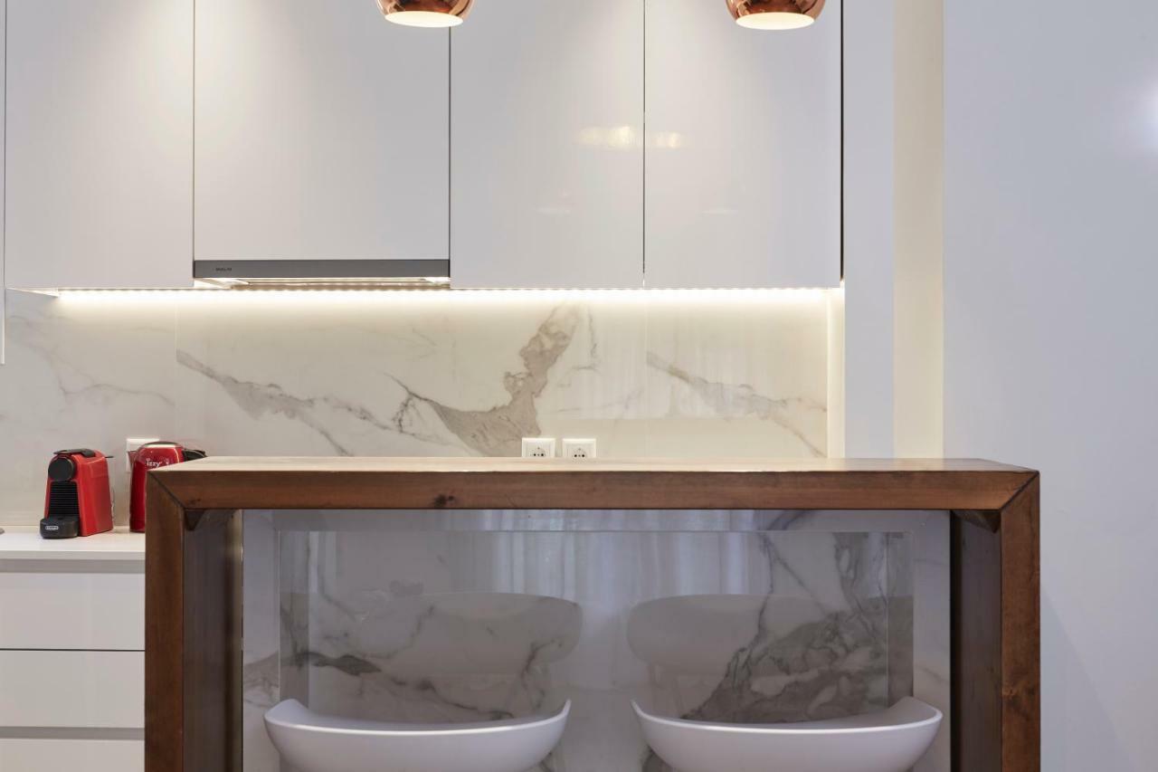 Cozy And Bright 2Bd Apartment In Kolonaki เอเธนส์ ภายนอก รูปภาพ